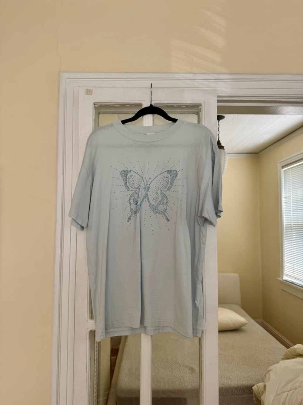 Aritzia Light Blue Butterfly Graphic Women’s T-Shirt